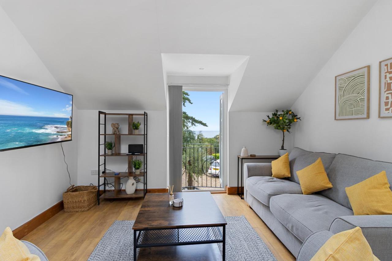 Stunning Sea View Whole Home In Torbay Close To Beach Torquay Extérieur photo